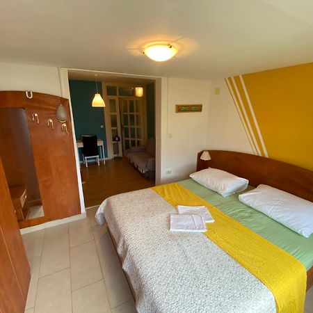 Apartments Chiara 라브 외부 사진